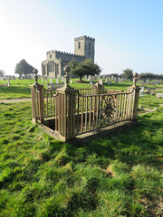 breedon on the hill church, leicestershire (113)tomb of sir matthew ingle joyce +1930, judge and privy councillor in the foreground