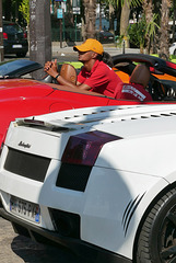 Lamborghini et Ferrari à louer avec chauffeur