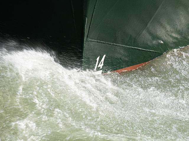 Ganz schön stürmisch im Werkhavenbecken von Oudeschild  (2 x PiP) - Texel