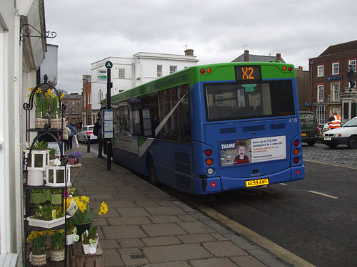 DSCF8622 Thames Travel (Go-Ahead) AE59 AWH in Wallingford - 28 Mar 2015