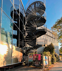 Helical ("spiral") stairs