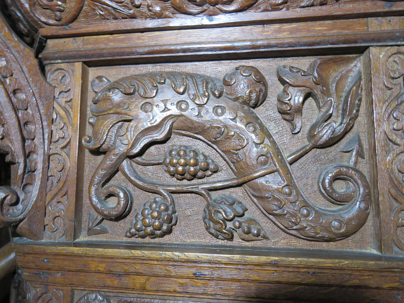 aldeburgh church, suffolk (4) sea monster on c17 pulpit 1632