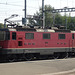 SBB - Re 4/4 11325 vor Güterzug in Yverdon les Bains