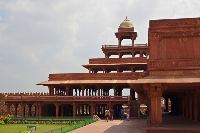 Panch Mahal (Five storeys)