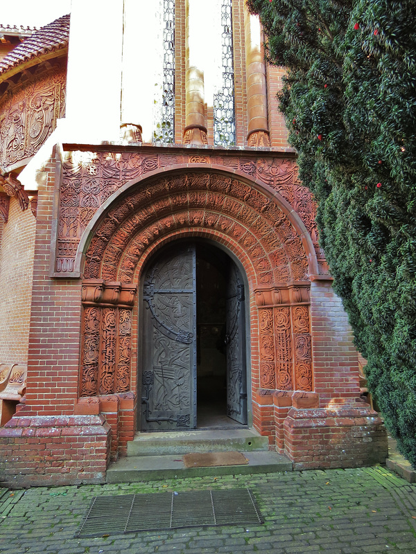 watts chapel, compton, surrey