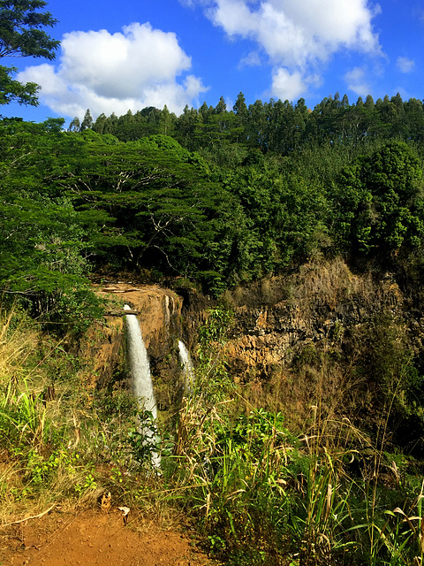 ʻŌpaekaʻa Falls