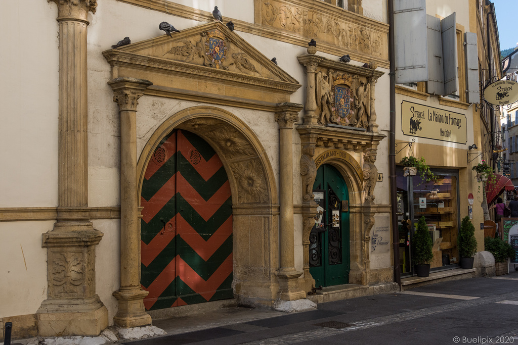 Rue du Trésor, Neuchâtel (© Buelipix)