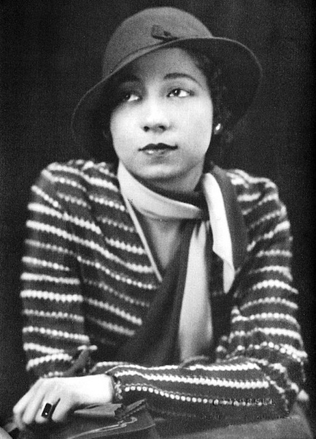 Etta Moten Barnett