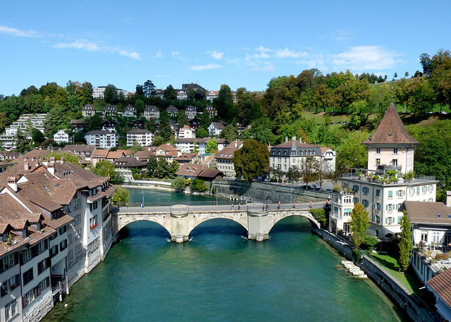 #23 - Daniela Brocca - Bern -Untertorbrücke view from the Nydeggbrücke -48̊ 0points