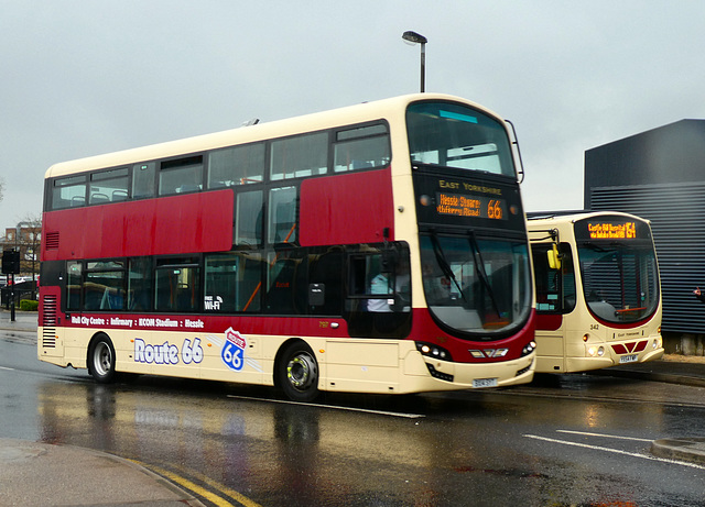 East Yorkshire 797 (BX14 SYT) (141 D 19194) in Hull - 2 May 2019 (P1010144) East Yorkshire 797 (BX14 SYT) (141 D 19194) in Hull - 2 May 2019 (P1010144)