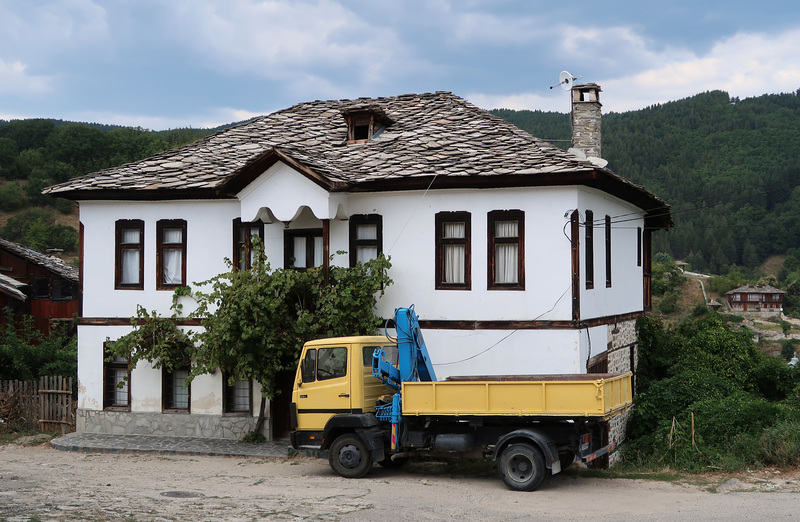 Handsome house and lorry