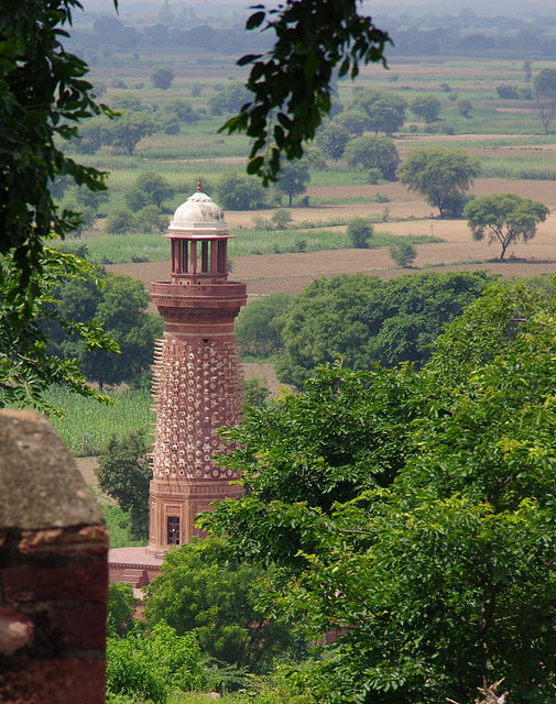 Hiran Minar