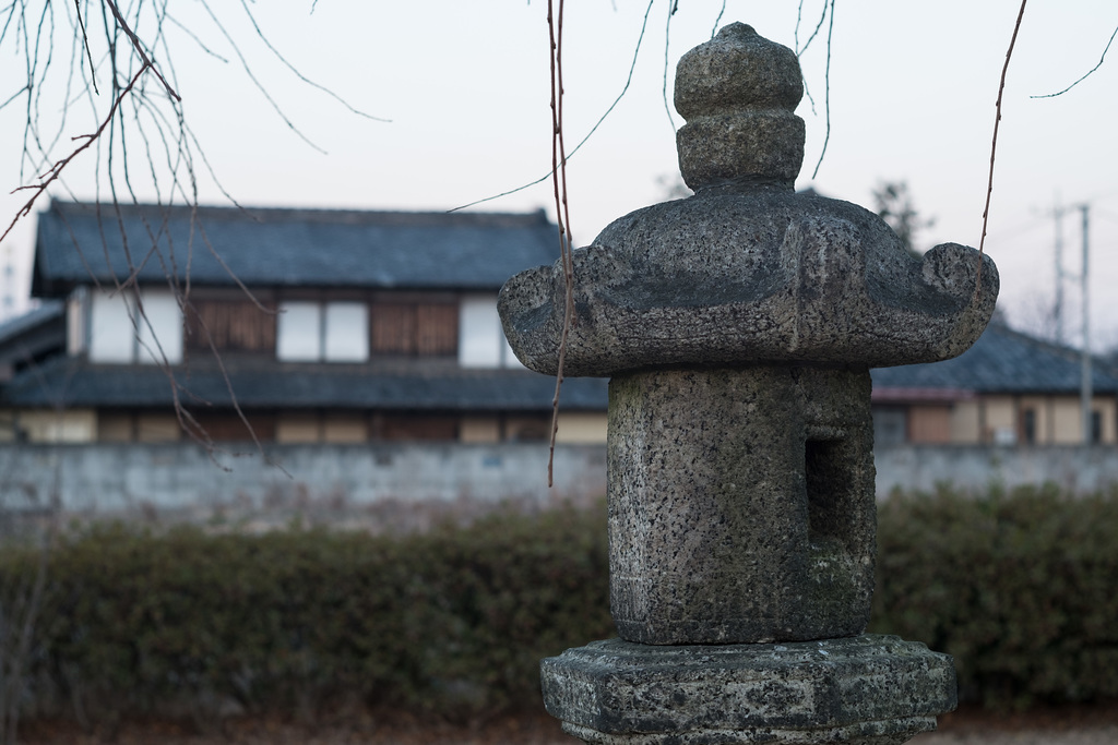 Stone lantern