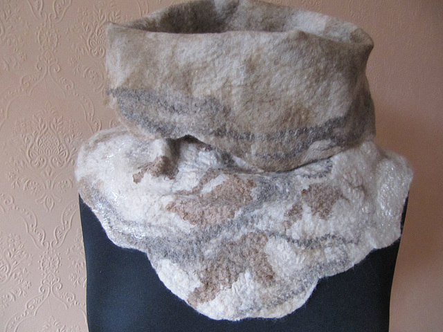 felted neck warmer