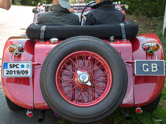 The wheel butt of a Jaguar SS100