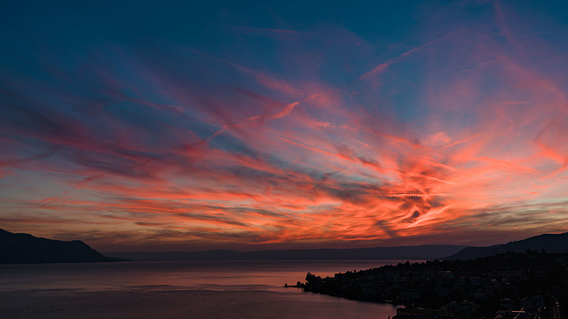 220823 Montreux crepuscule 0