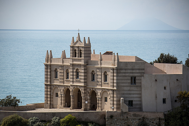 20160326 0556VRAw [I] Kirche Santa Maria dell' Isola, Tropea, Kalabrien