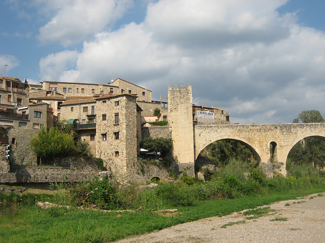 Besalu