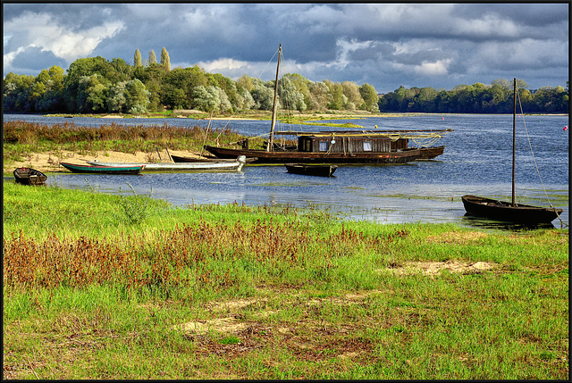 Barques au repos.