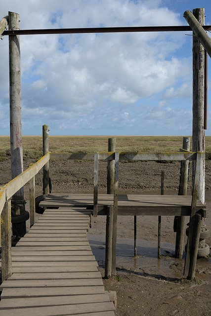 HFF ~ A Thornham jetty