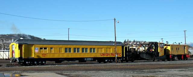 Union Pacific crew car