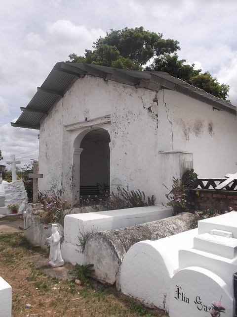 Maison funéraire / Casa funeraria