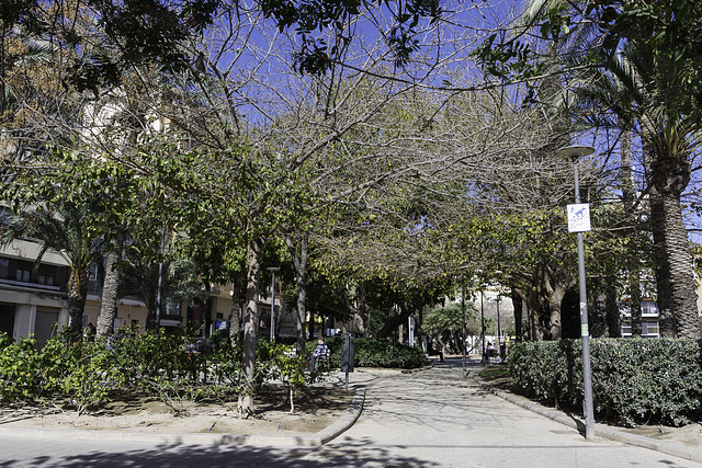 Parc plaça Doctor Gómez Ulla (© Buelipix)