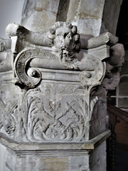 chelsea old church, london , c16 capital, one of two added to the south chapel in 1528 in an attempted french renaissance style