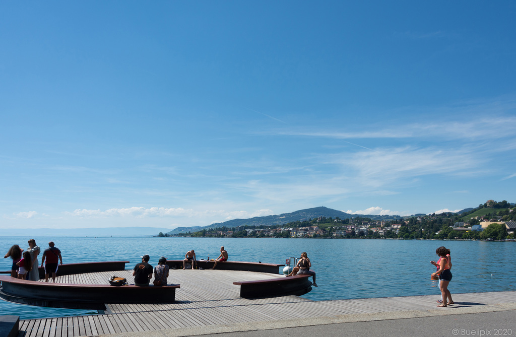 an der Uferpromenade von Montreux (© Buelipix)