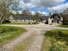 Ballintean Mountain Lodge by the River Feshie
