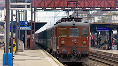 241026 Neuchatel 141R 568 12