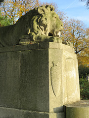 brompton cemetery ,london,lion memorial to gentleman john jackson, +1845, by e.h. baily  the tomb is missing bronzes fore and aft.