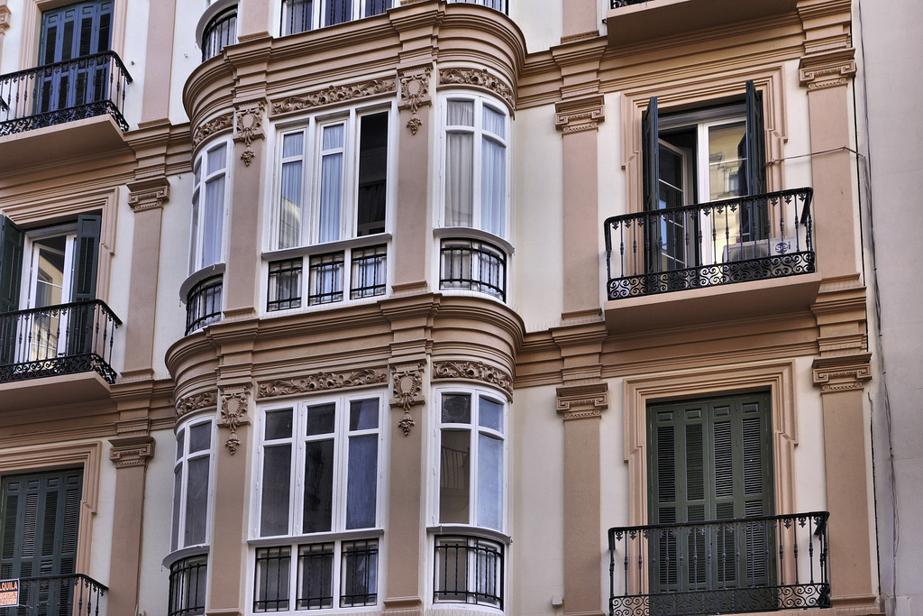 Engarlanded Balconies – Calle Calderería at Calle Granada, Málaga, Andalucía, Spain