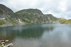 Bulgaria, View from the South to the Kidney Lake (2282m) in the Circus of "Seven Rila Lakes"