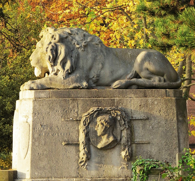 brompton cemetery ,london,lion memorial to gentleman john jackson, +1845, by e.h. baily