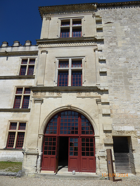 BOURDEILLES Dordogne