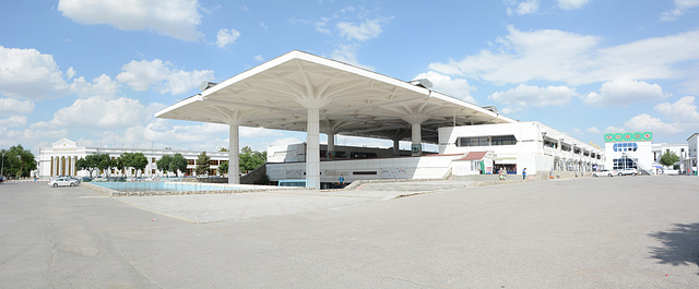 Ashgabat, The Central Market "Gulistan"