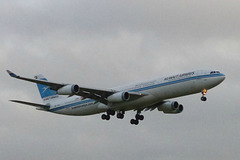 9K-ANB approaching Heathrow - 23 January 2016