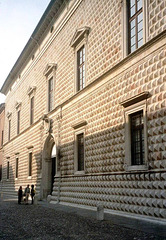 IT - Ferrara - Palazzo dei Diamanti
