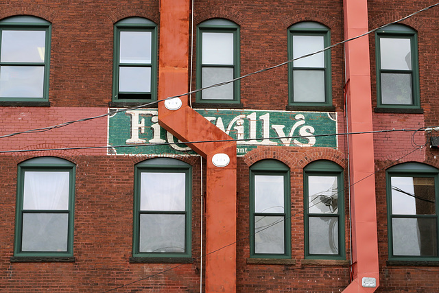 Fitzwilly's rear ghostsign