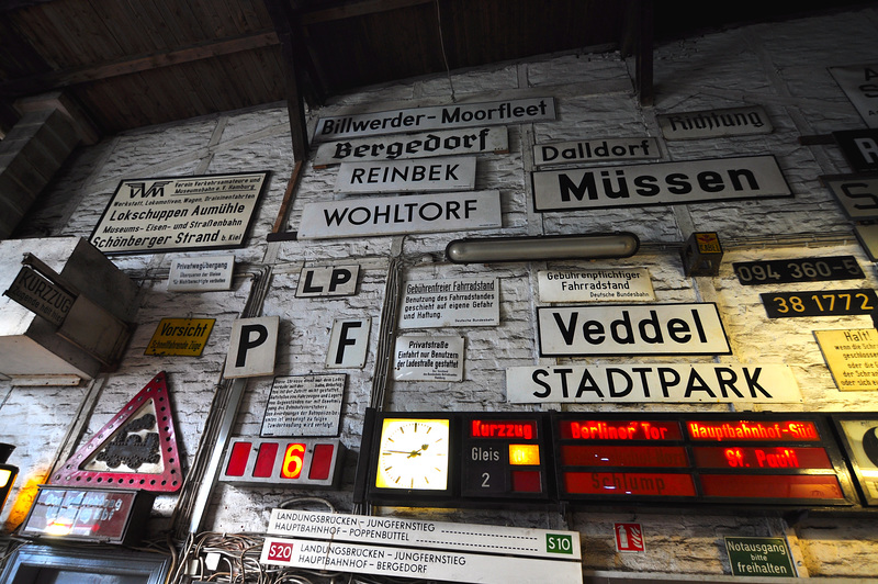 Eisenbahnmuseum Lokschuppen Aumühle 2015 – Signs