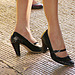 heels (F)
