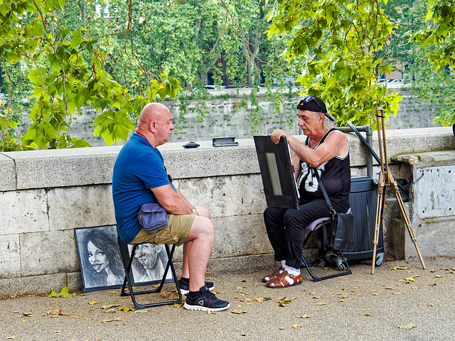 Roma, portrait on the banks of the Tevere