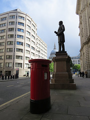 sir rowland hill statue, london