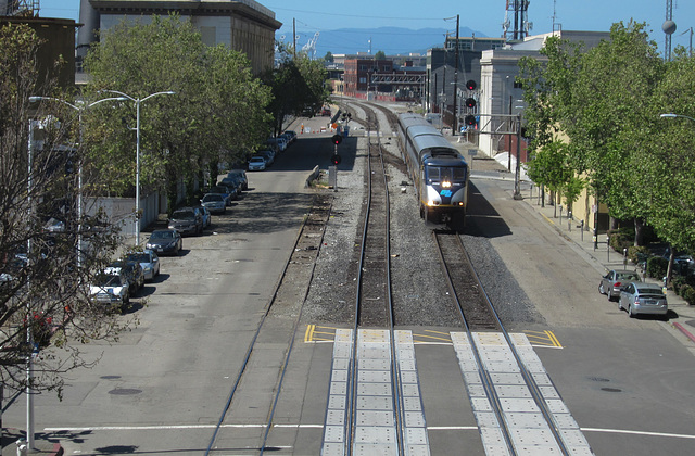 Jack London Square Amtrak 5325