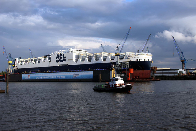 Atlantic Sail im Dock