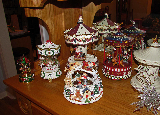 Christmas Music Boxes