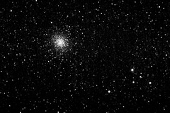 The globular cluster M 22 in Sagitarius