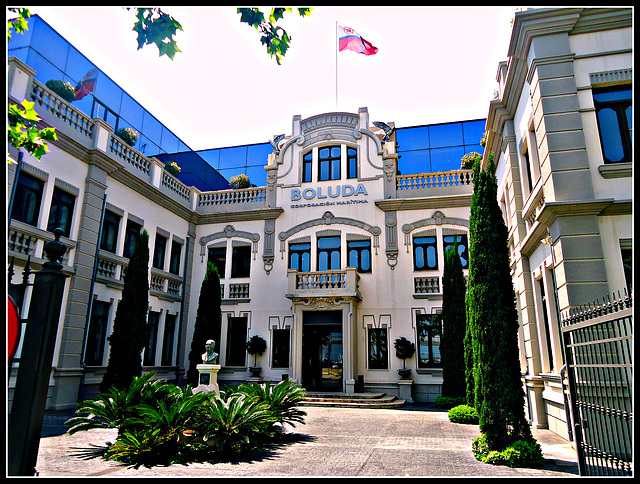 Valencia: edificio portuario, 2.