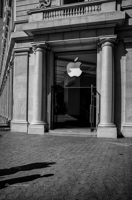 Apple store